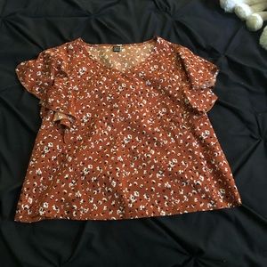 Rusty brown nice top worn once